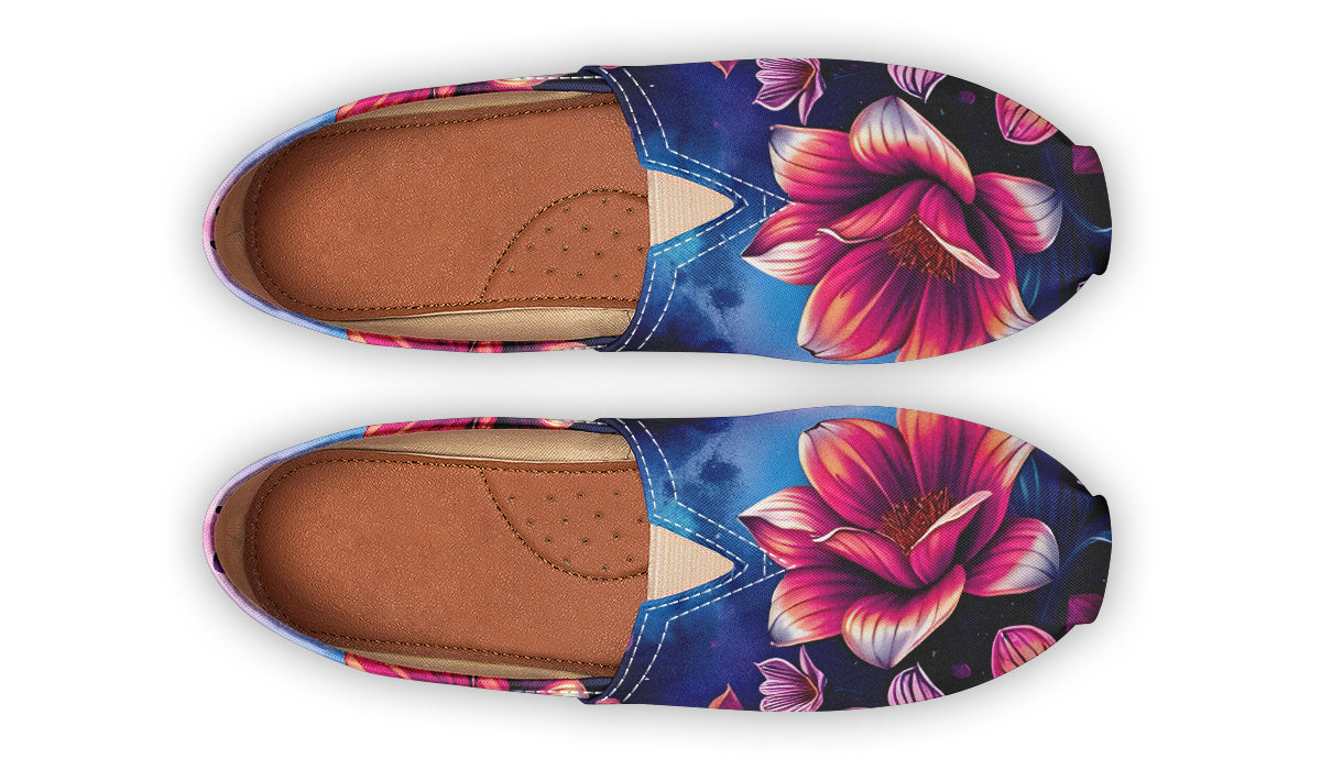 Galaxy Flowers Casual