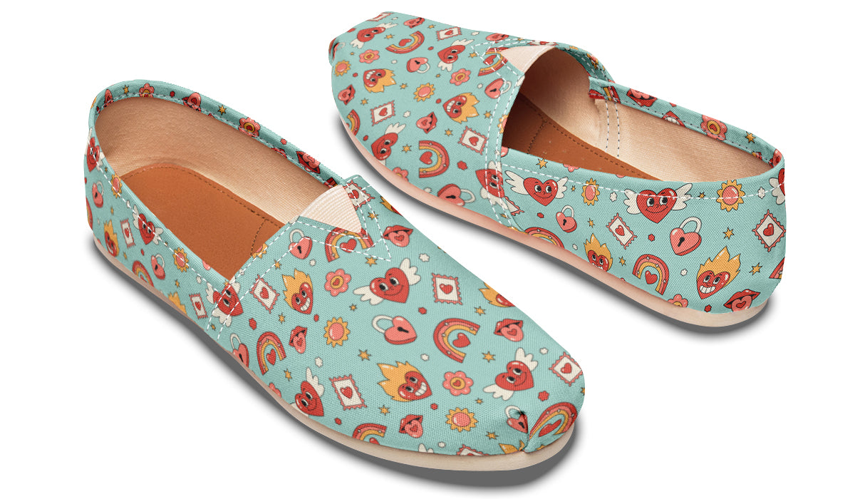 Love Hearts Rainbow Casual