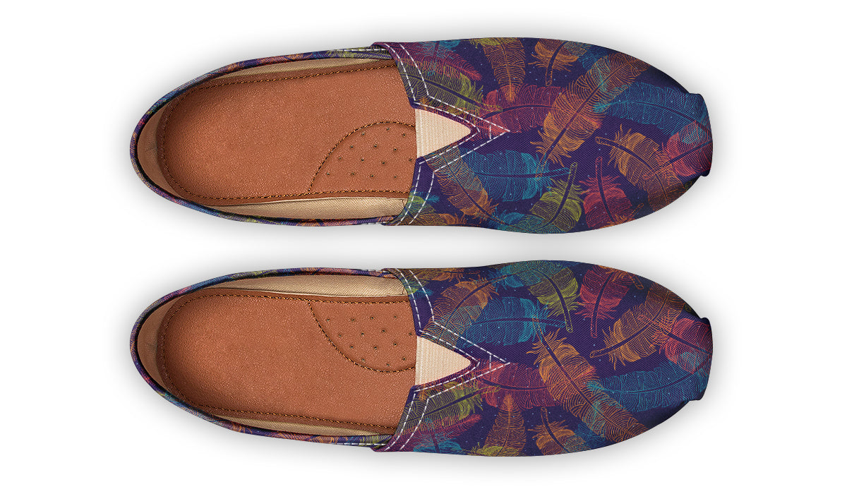 Colorful Line Feathers Casual